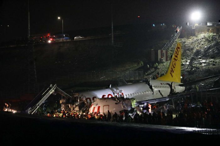 Pegasus, Boeing 737, Crash