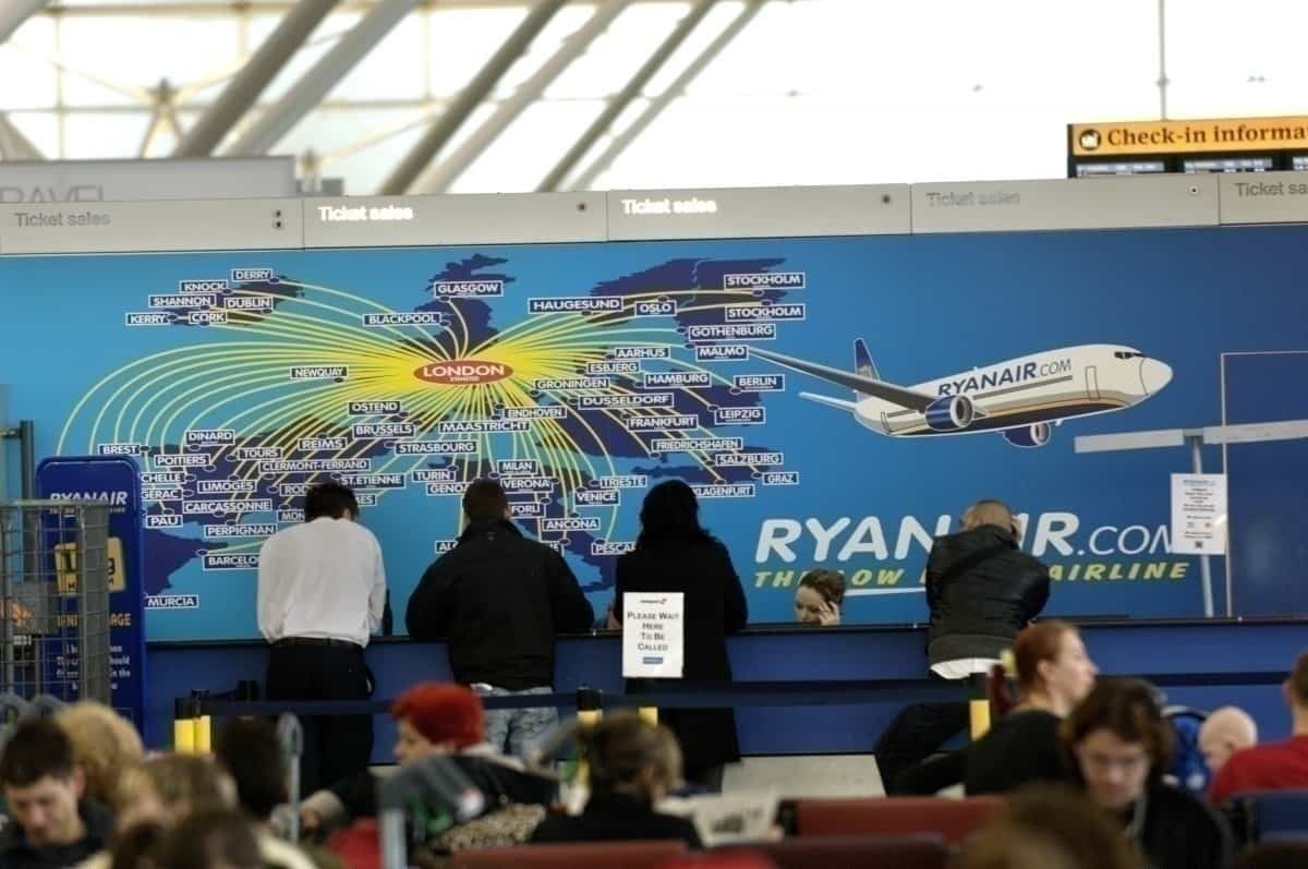 Ryanair booking desk