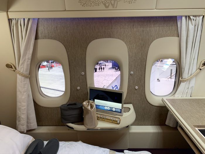 Emirates, Boeing 777, Virtual Windows