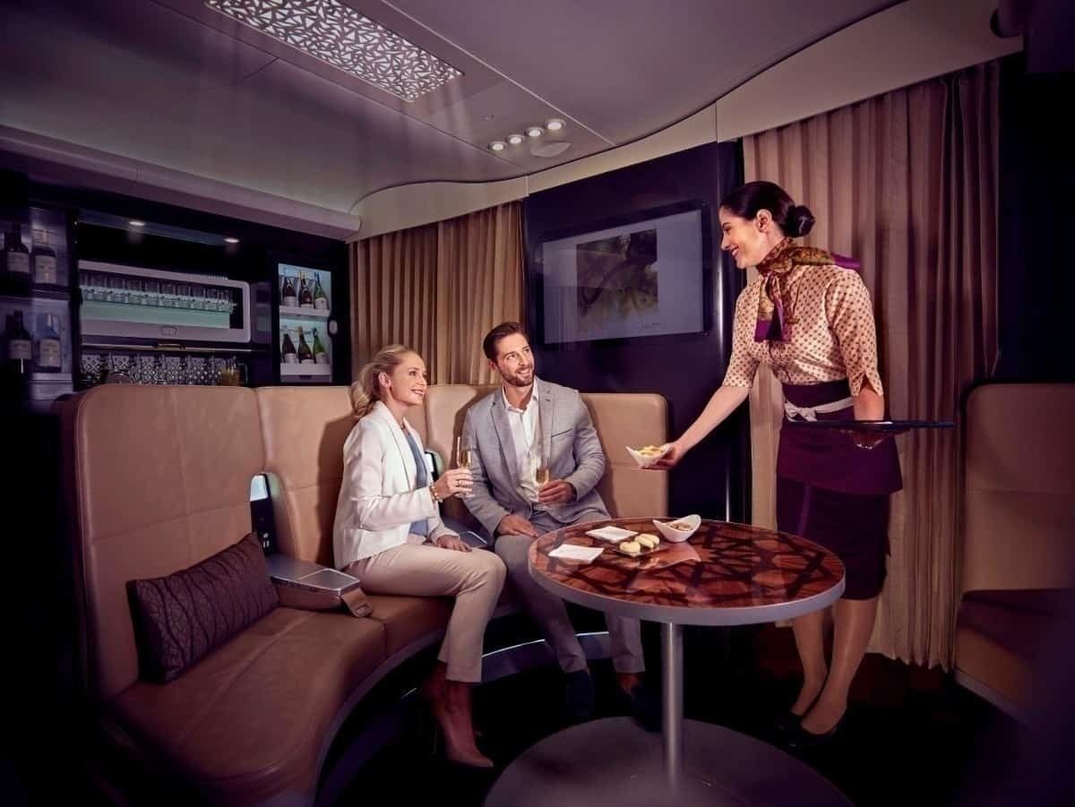 Flight Attendant helps Etihad Airways passengers