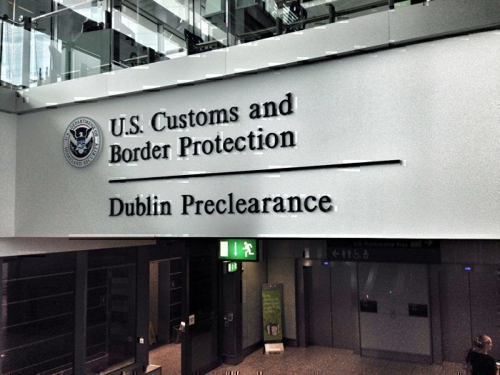 1280px U.S. Customs And Boarder Protection   Dublin Preclearance Dublin Airport Ireland   August 2014 700x525 