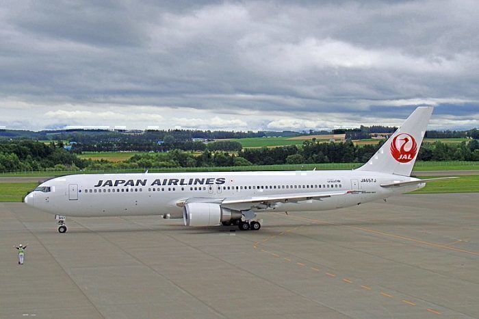 JAL-Airlines