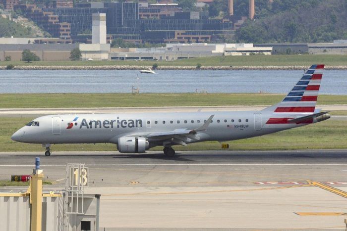 American Airlines E190 Aircraft