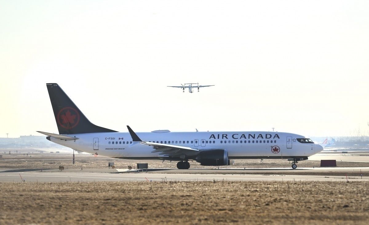 B737, Air Canada