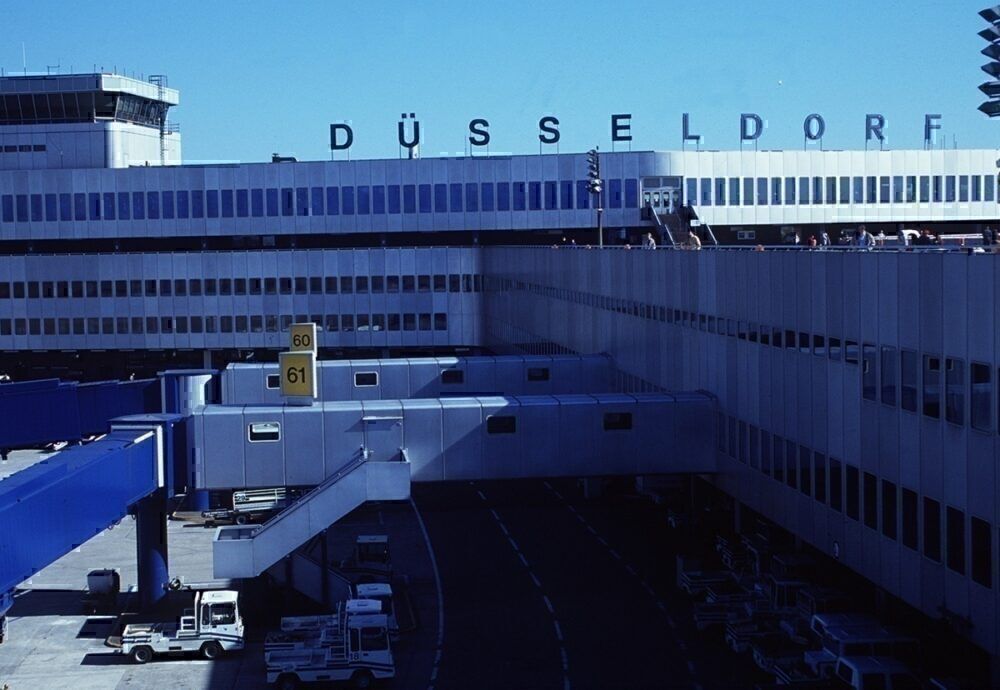 Dusseldorf airport sign