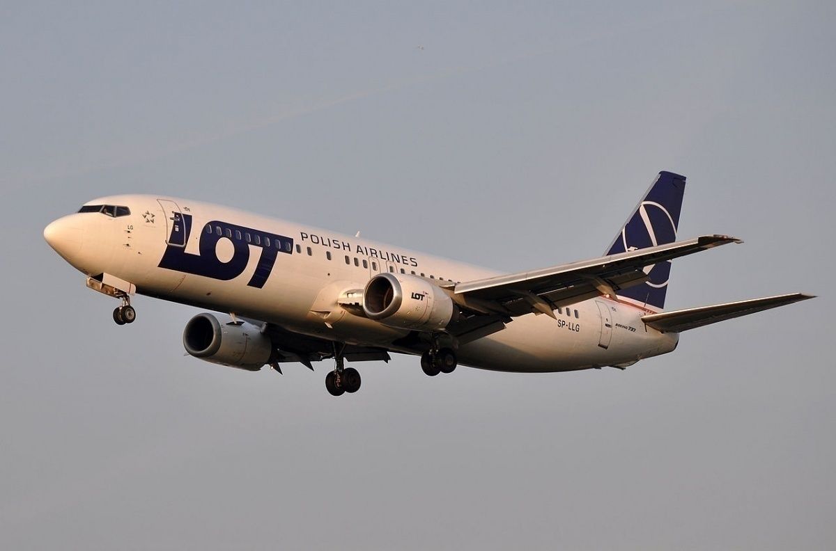 LOT Polish Airlines Boeing 737-400