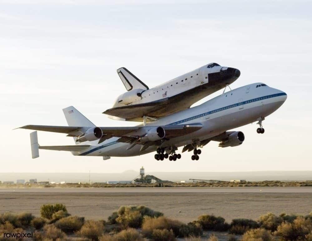 NASA 747 space shuttle