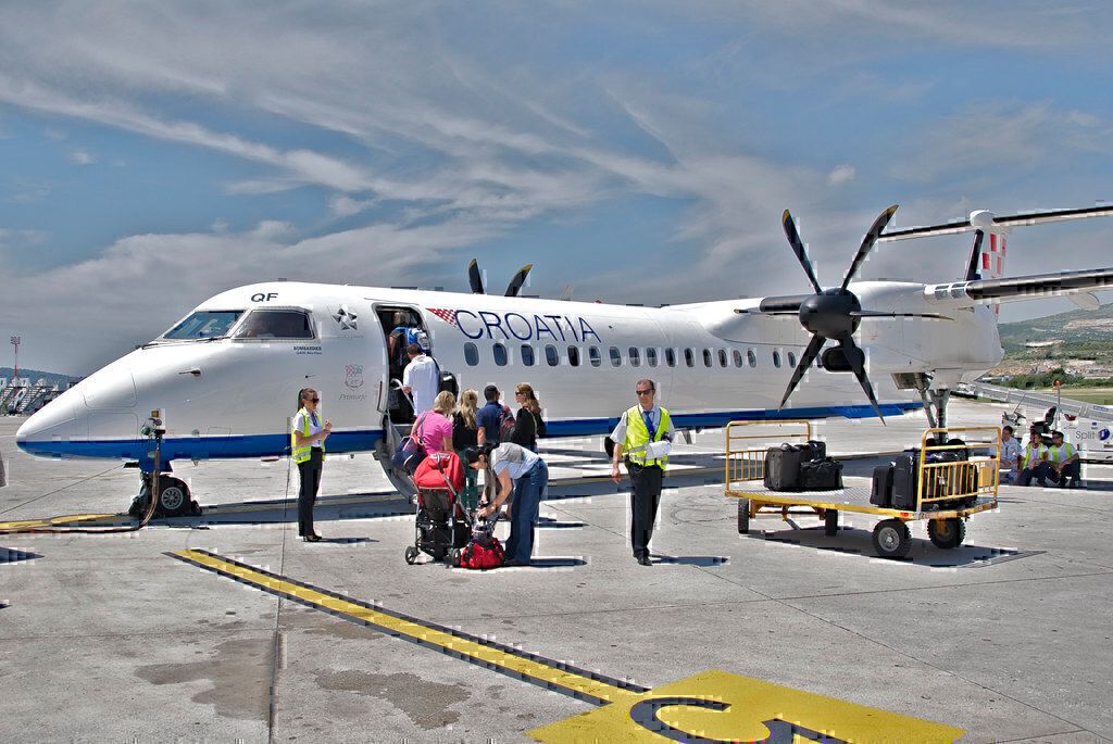 Croatia Airlines reduced network Dash 8-400