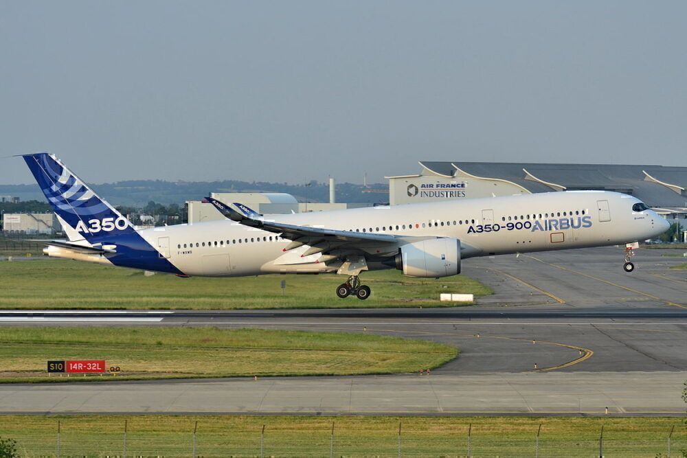 Airbus A350-900 XWB