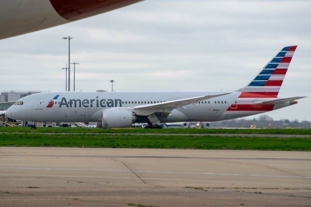 American Airlines, Boeing 787, Grounded