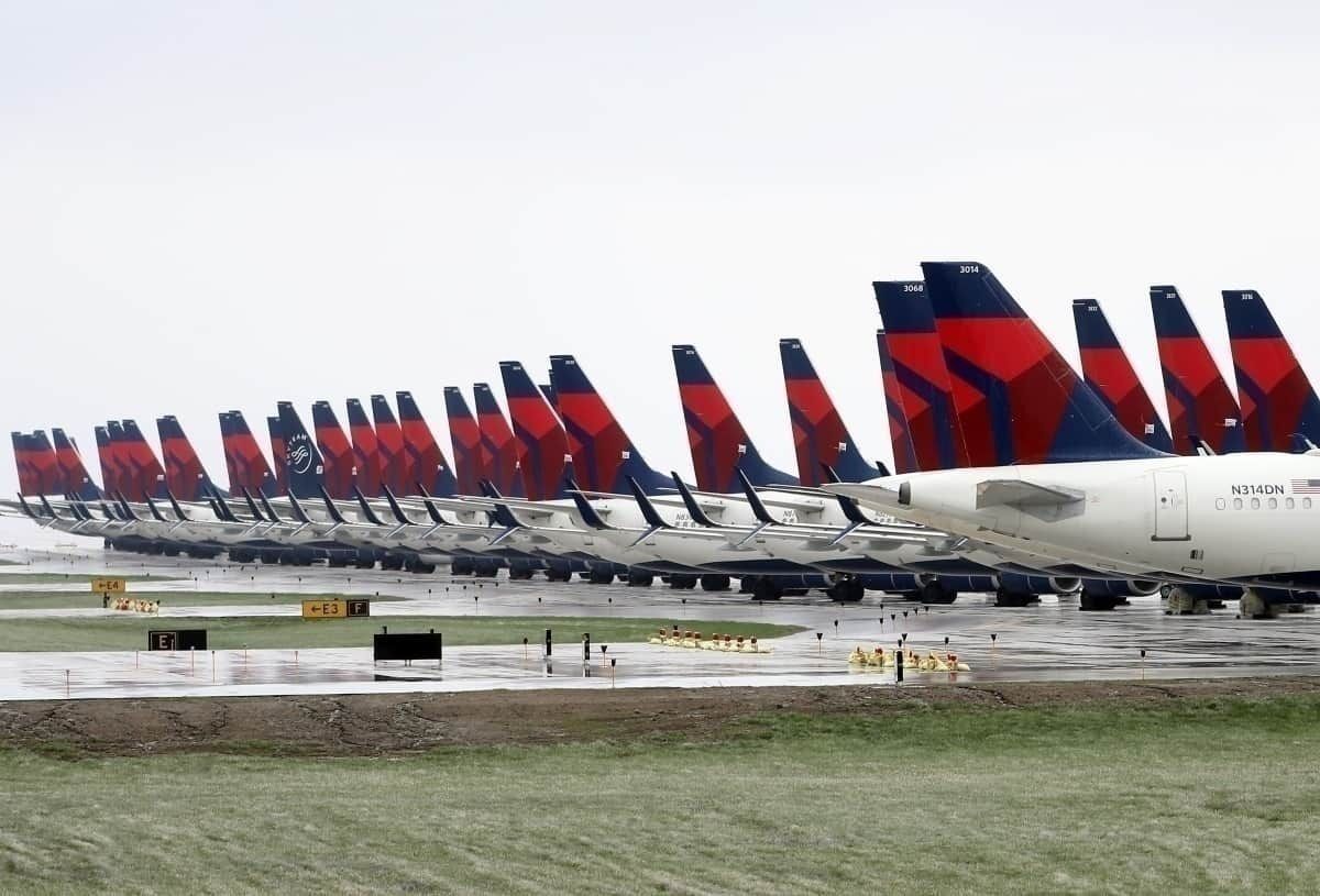 Delta Air Lines grounded planes