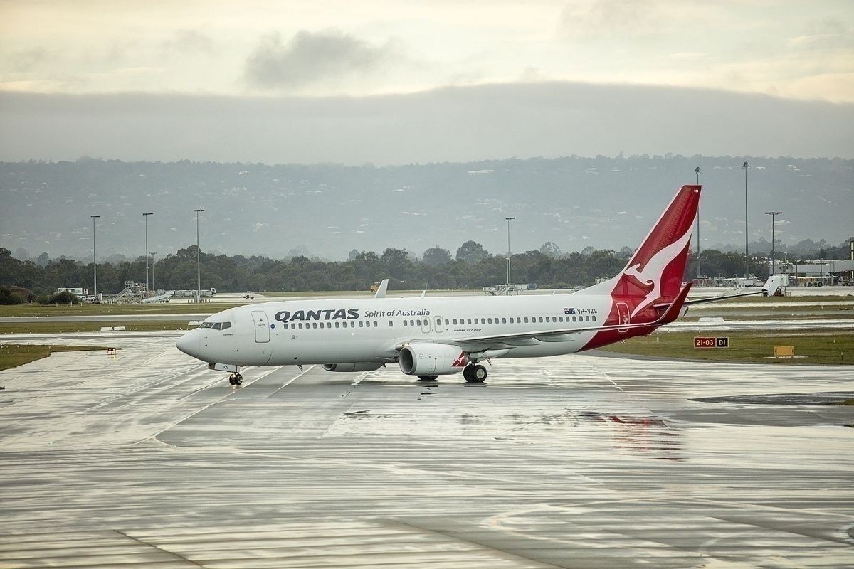 Qantas Perth Airport breach notices