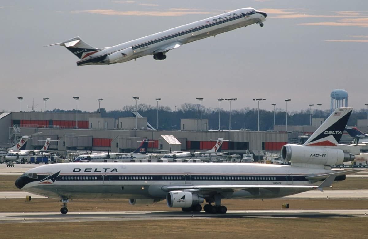 Delta Air Lines MD-11