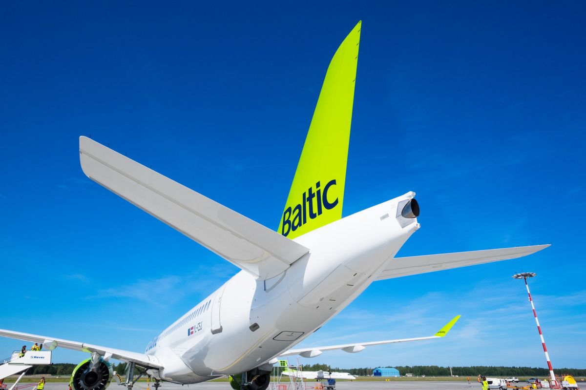airBaltic A220 tail