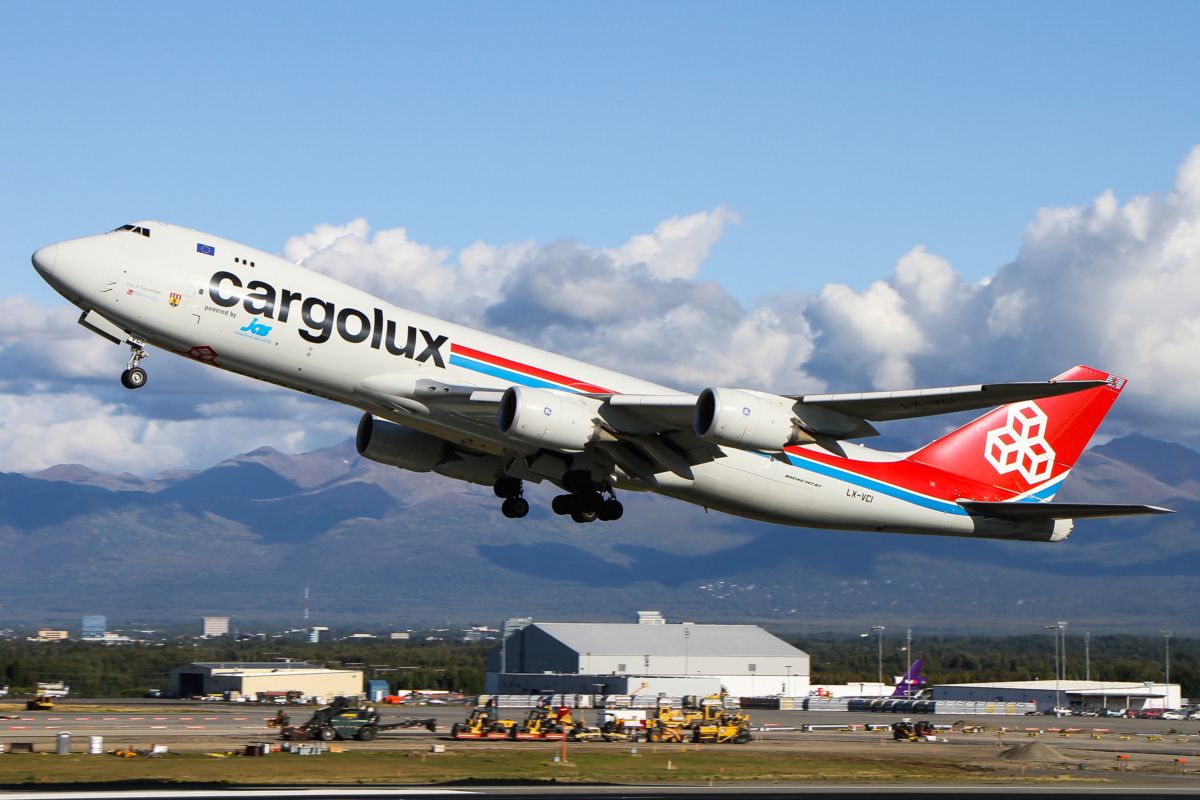 Cargolux in flight