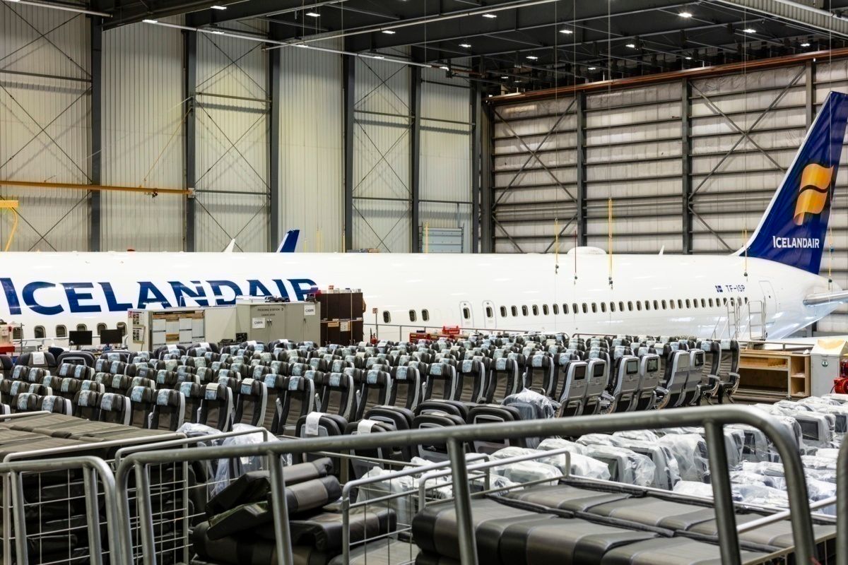 Icelandair passenger to cargo