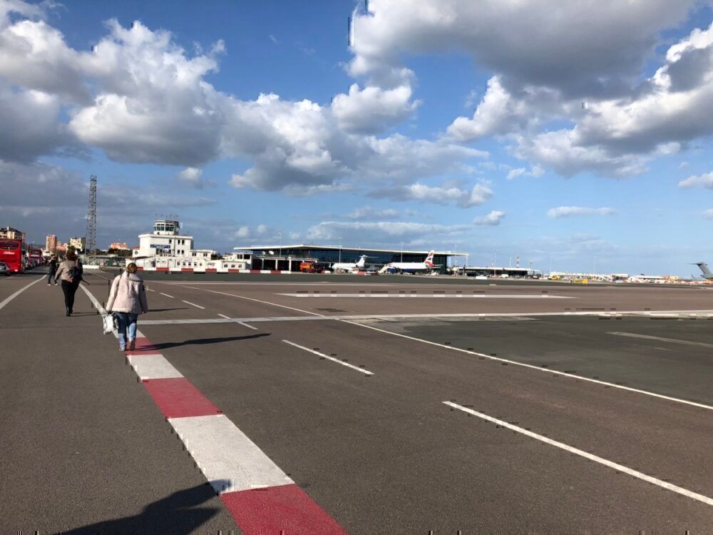 Gibraltar Airport, Runway with road crossing, Gibraltar