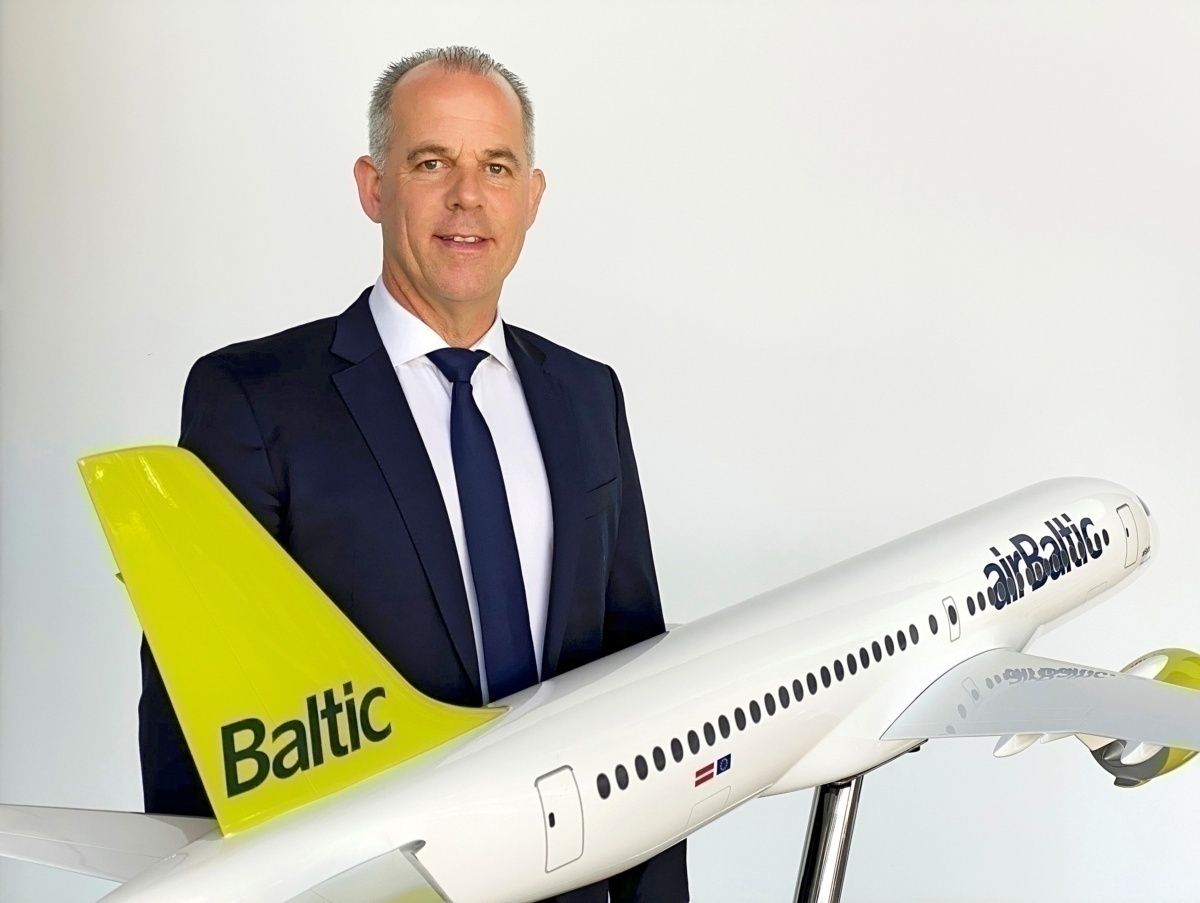 airbaltic, airline bailouts, wartime recovery
