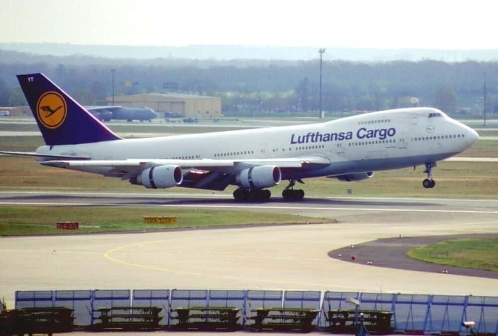 747-200