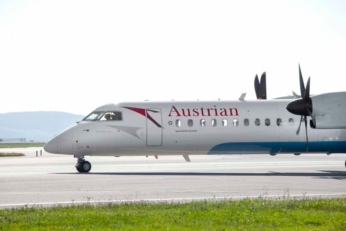 Austrian Airlines Dash 8
