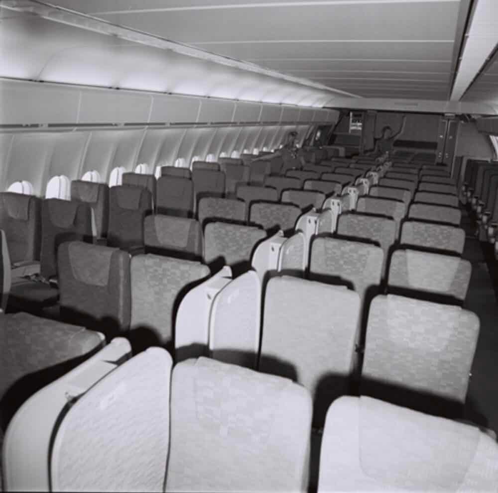 Douglas DC-10 Interior