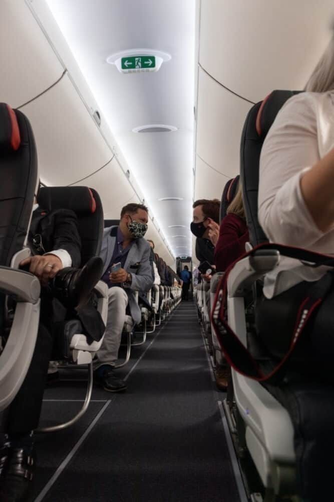 Simple Flying Reviews Air Canada's New COVID-19 Precautions