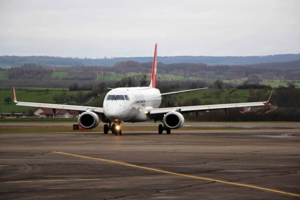 Helvetic Airways' E2 Transatlantic Delivery Set A Record