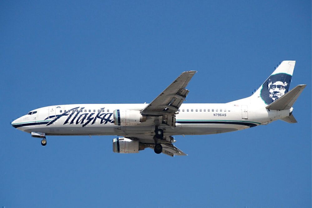 Alaska Airlines 737-400