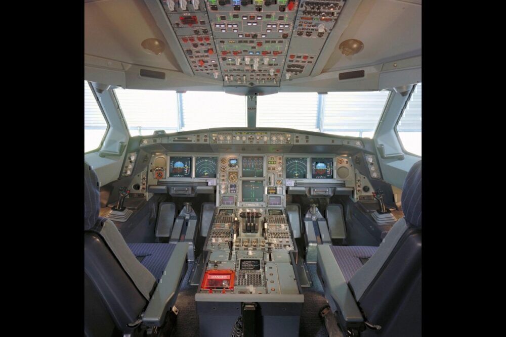 A340 cockpit