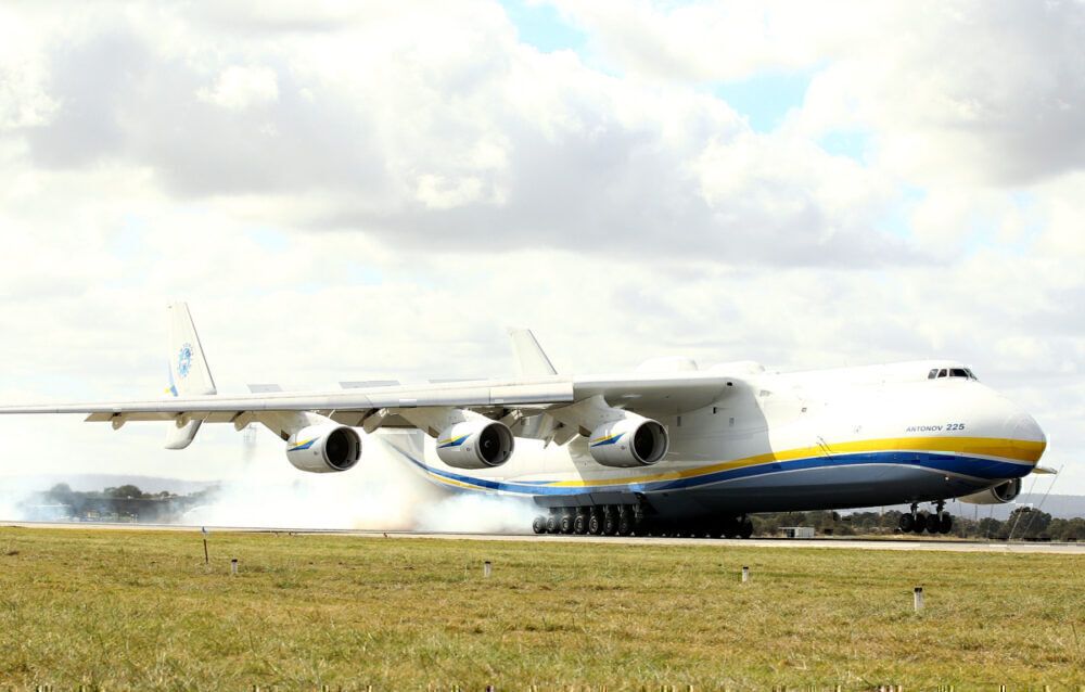 An 225 in Perth