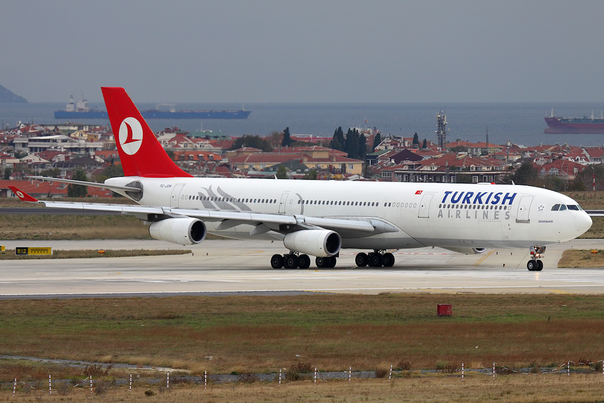 Turkish airlines A340