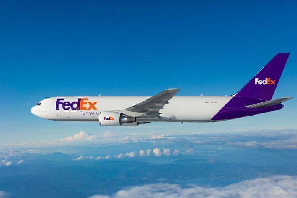 FedEx 767