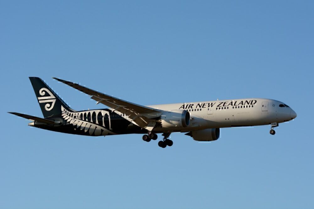 What Are The Oldest Planes Flying For Air New Zealand?