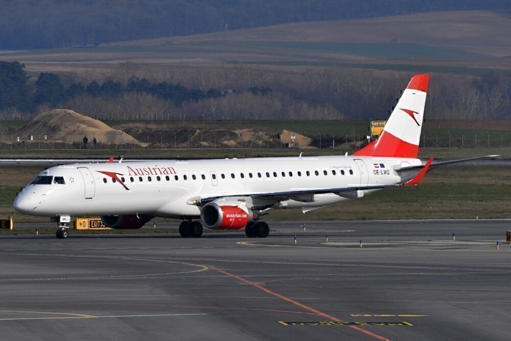 Austrian Airlines Embraer E195 OE-LWG