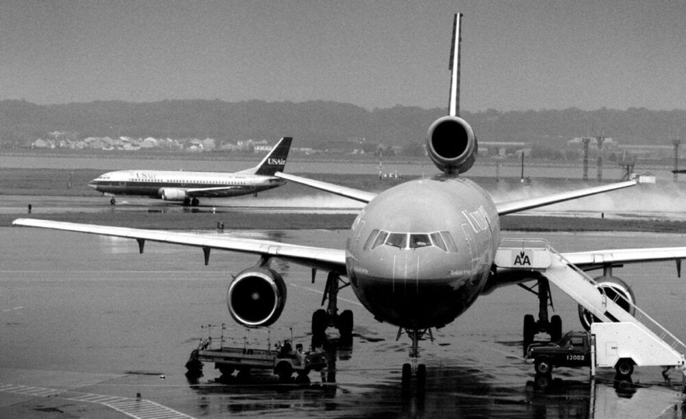 McDonnell Douglas DC-10 and Boeing 737