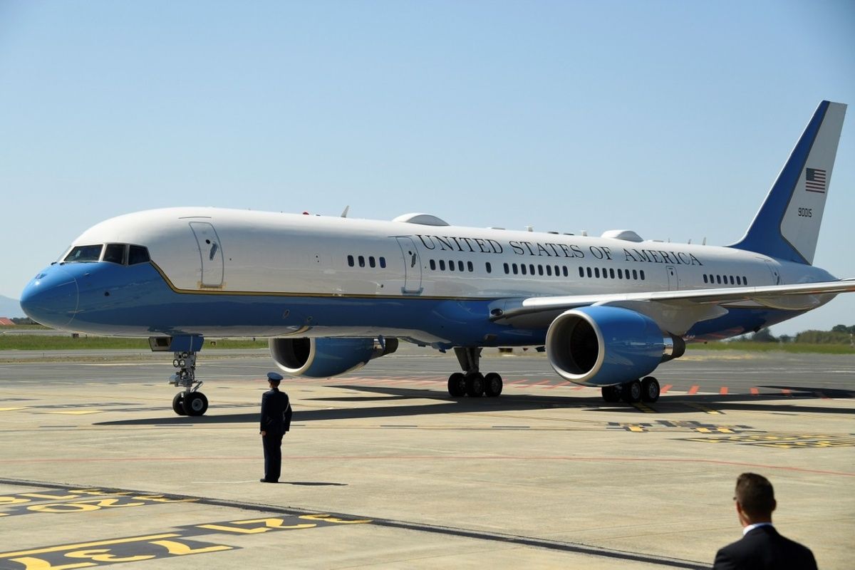 The Vice President's Boeing 757 - Inside Air Force Two