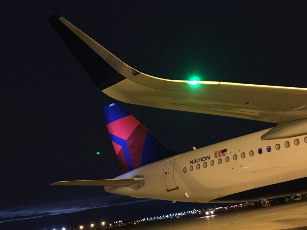 Delta Jet