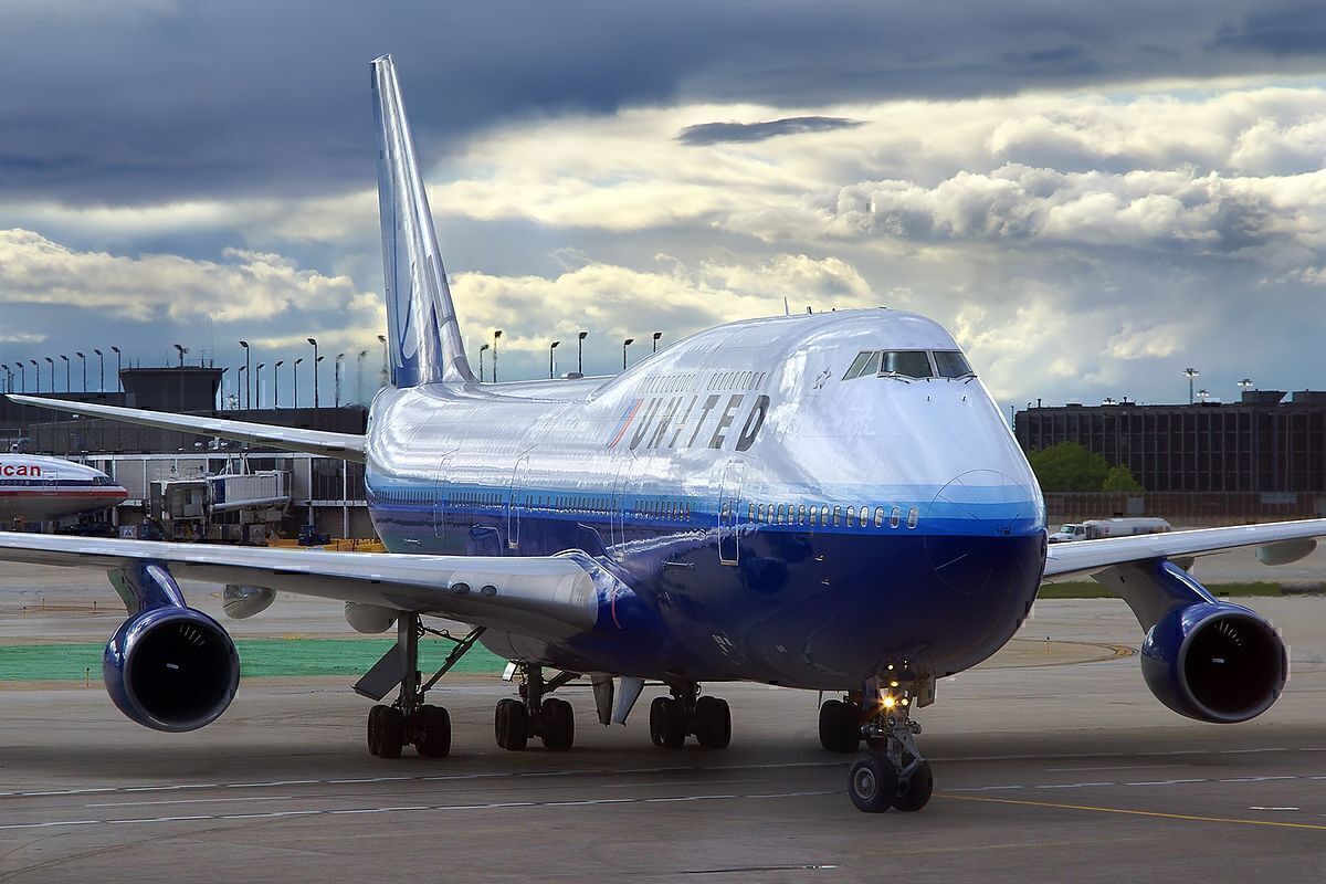 united Airlines 747