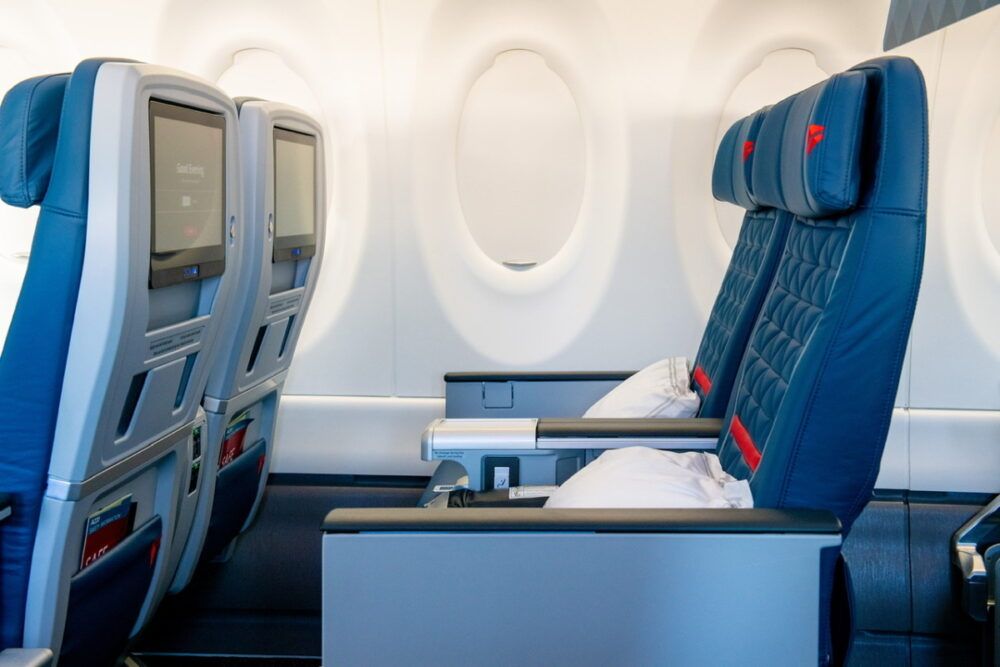 Delta Airbus A220 Inside
