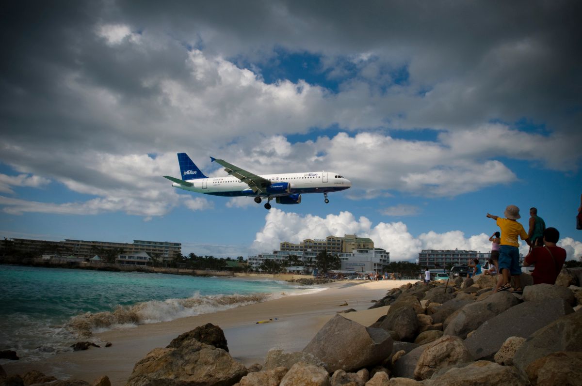 St Maarten landing