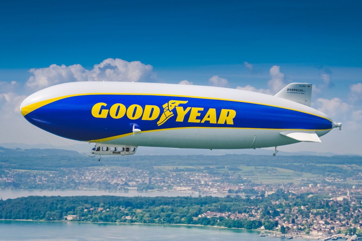 how does goodyear blimp travel from city to city