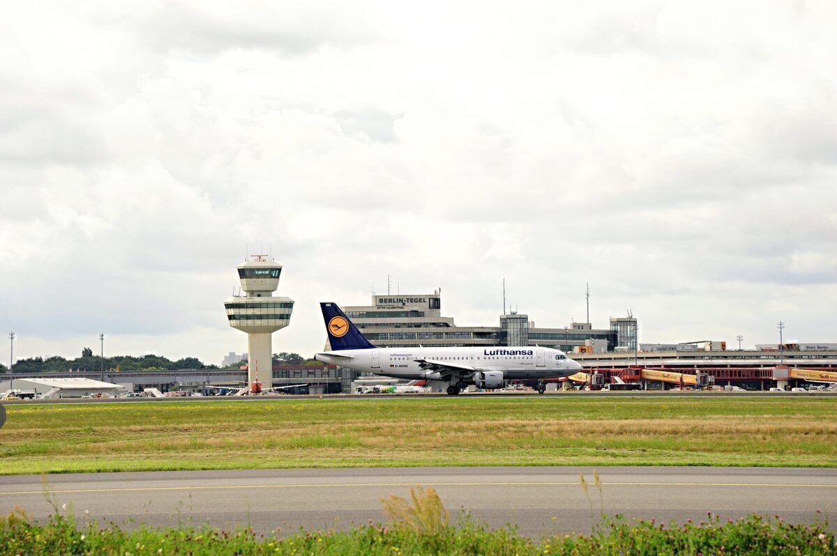 Lufthansa, Berlin Tegel, Airport Closure