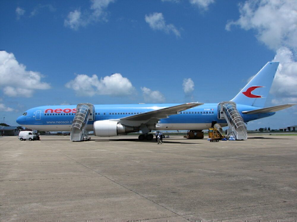 Neos Air takes 787s from Norwegian