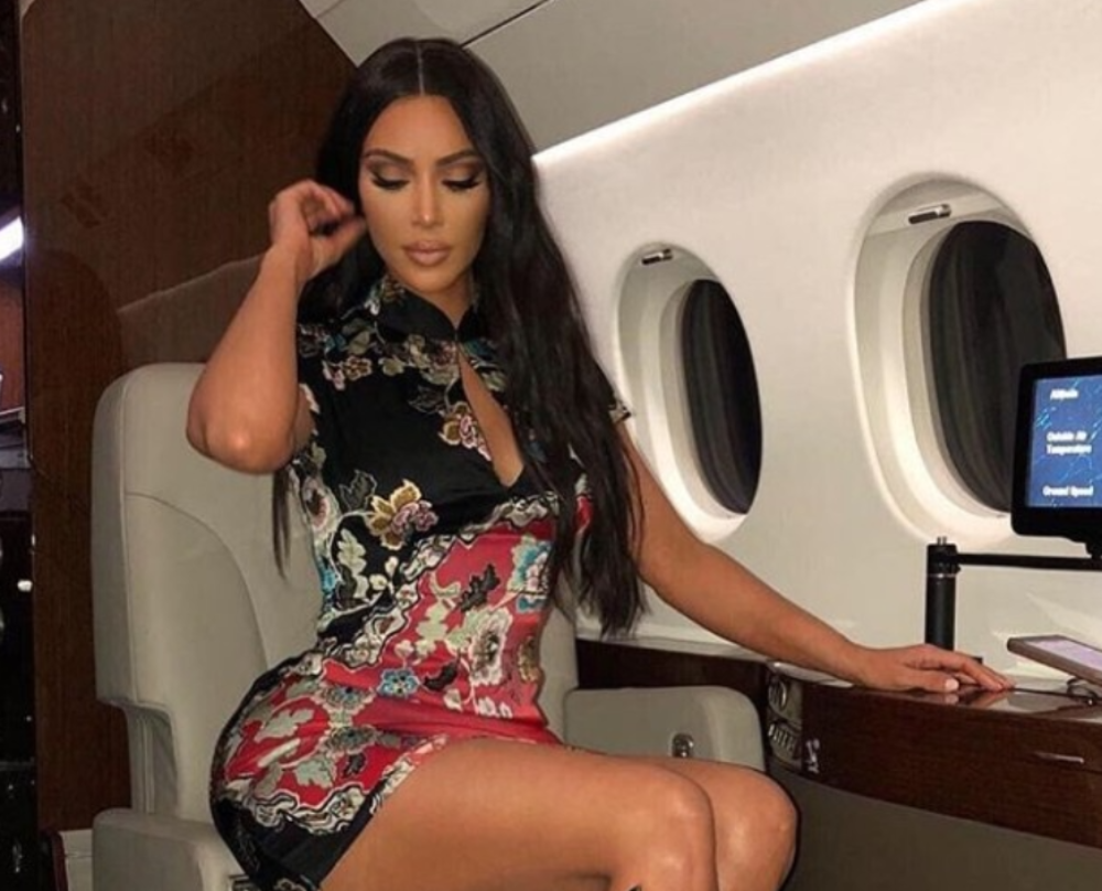 kim-kardashian-private-jet-travel