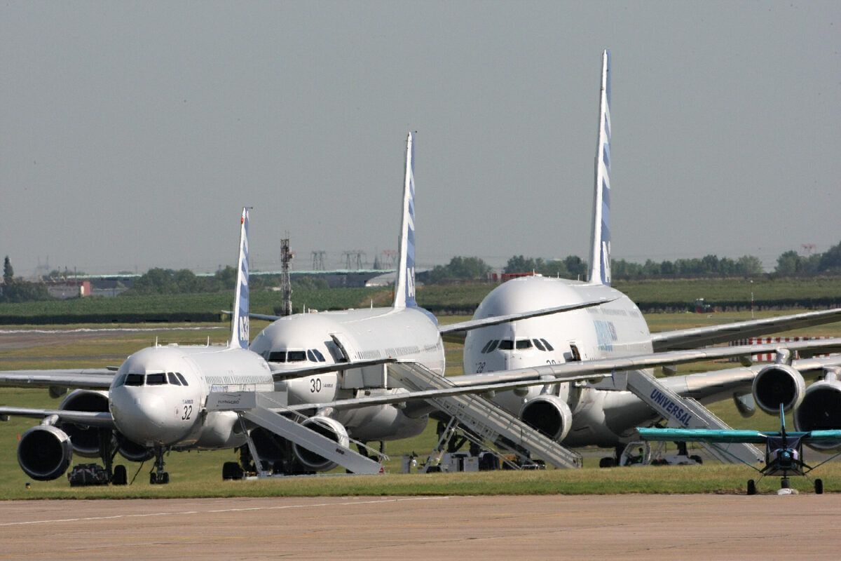 A320, A340 & A380 Lineup Getty