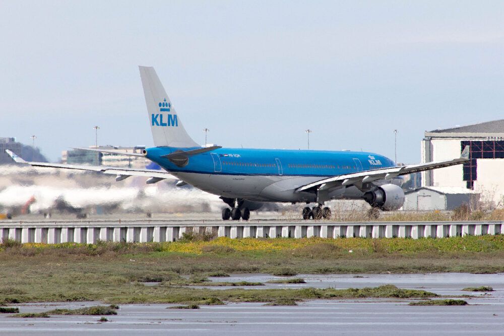 KLM a330 747 collision