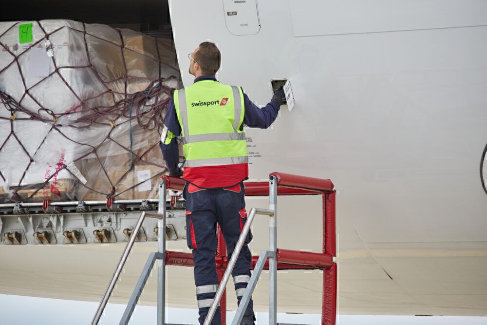 qantas-ground-handling-outsource