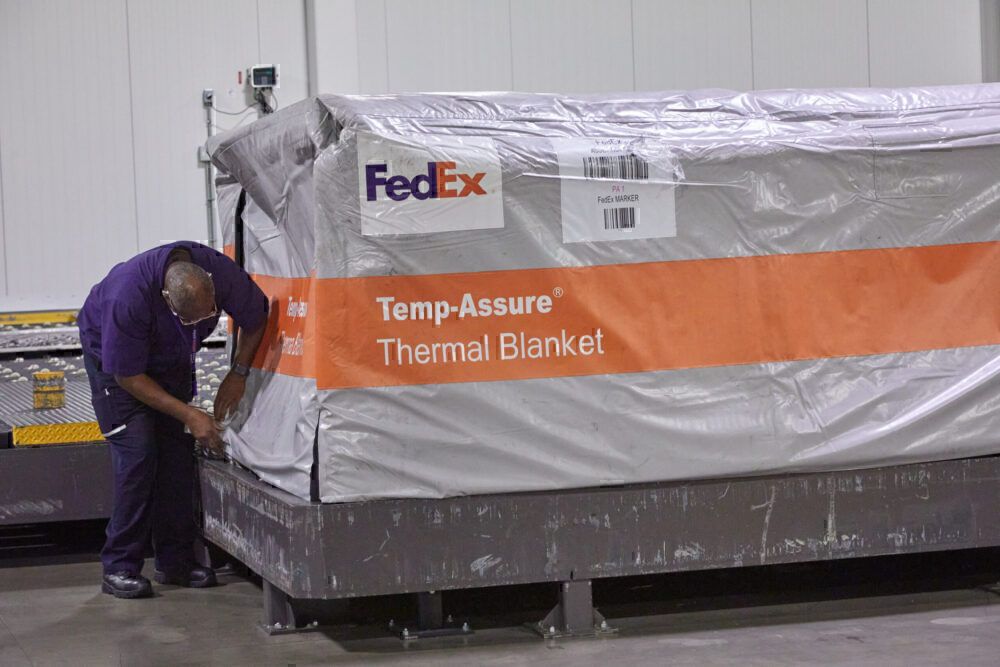 Temperature-controlled shipping