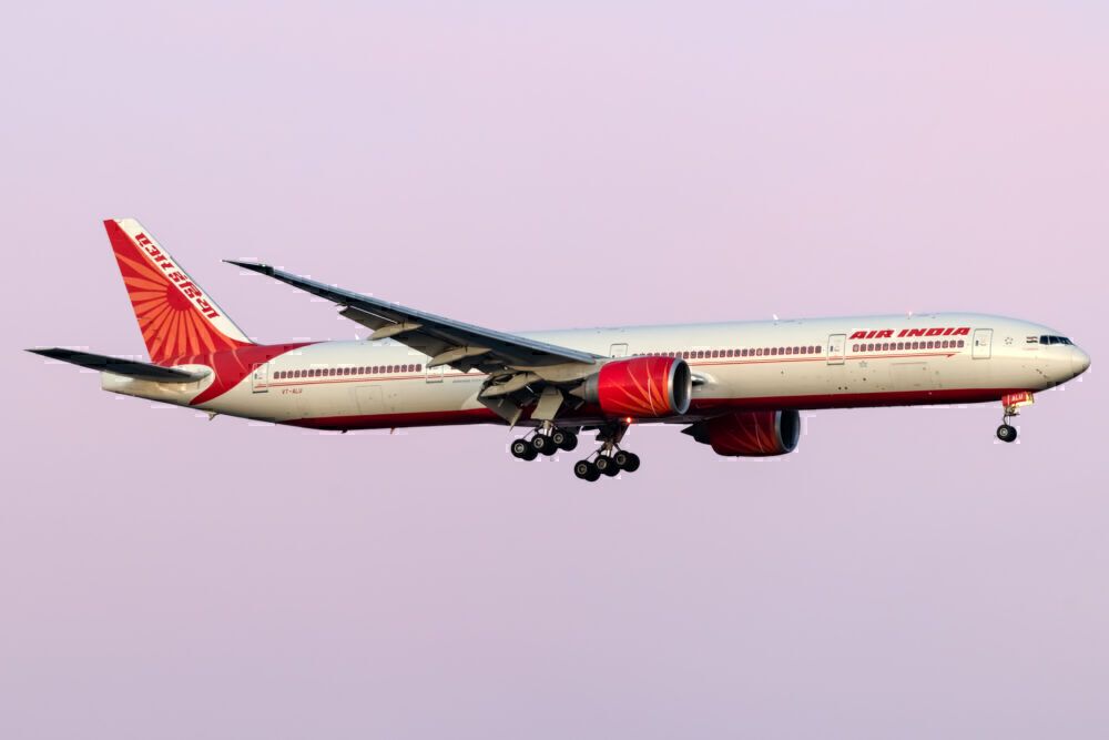 Air India Boeing 777-337