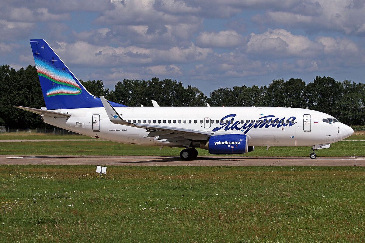 Yakutia 737-700